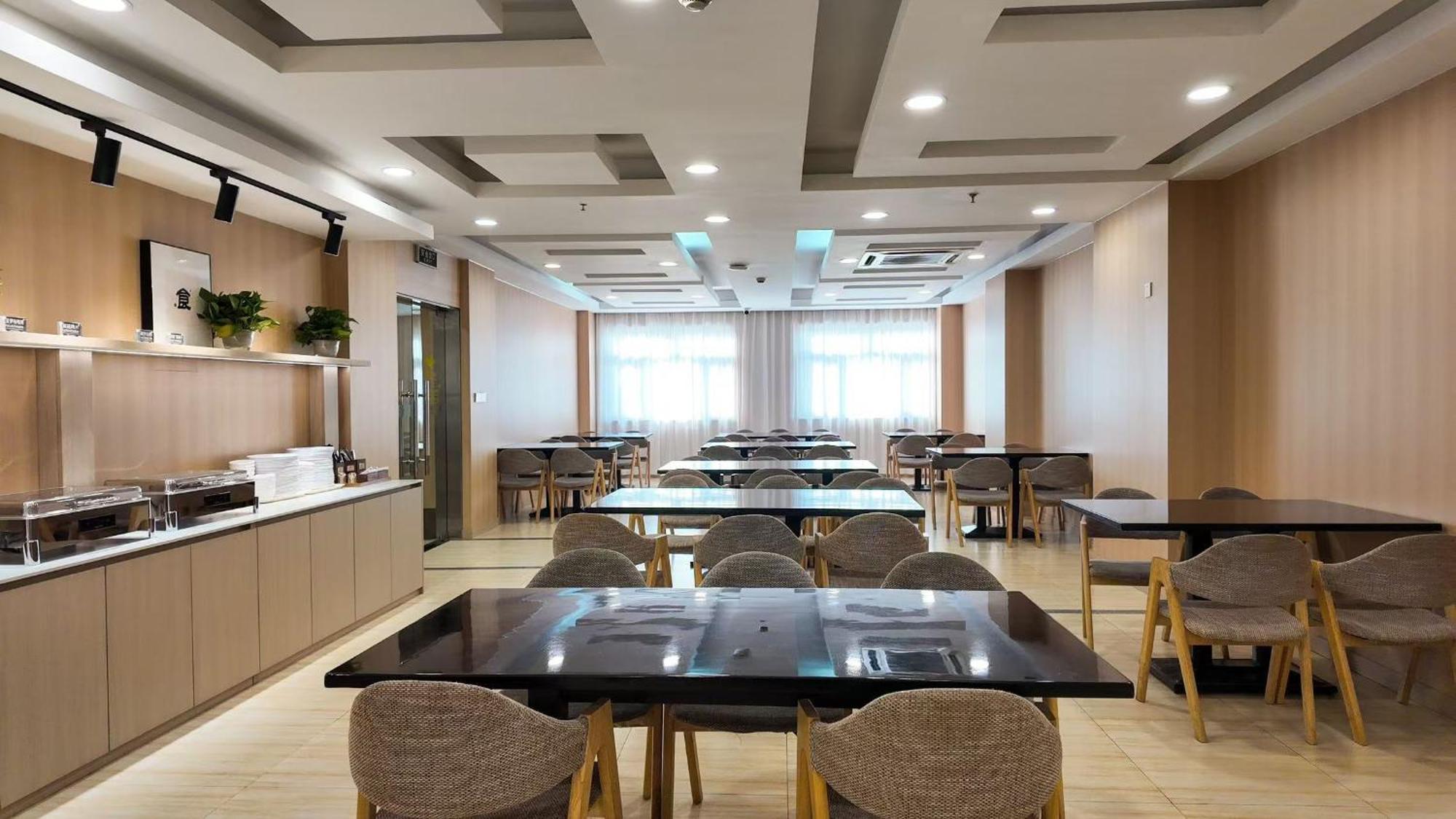 Shanghai Joyful Star Hotel-Free Shuttle Bus To Pudong Airport And Disneyland Exteriör bild
